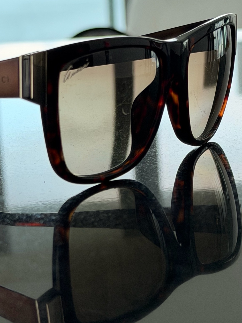 Gucci Sunglasses - Picture 2 of 15